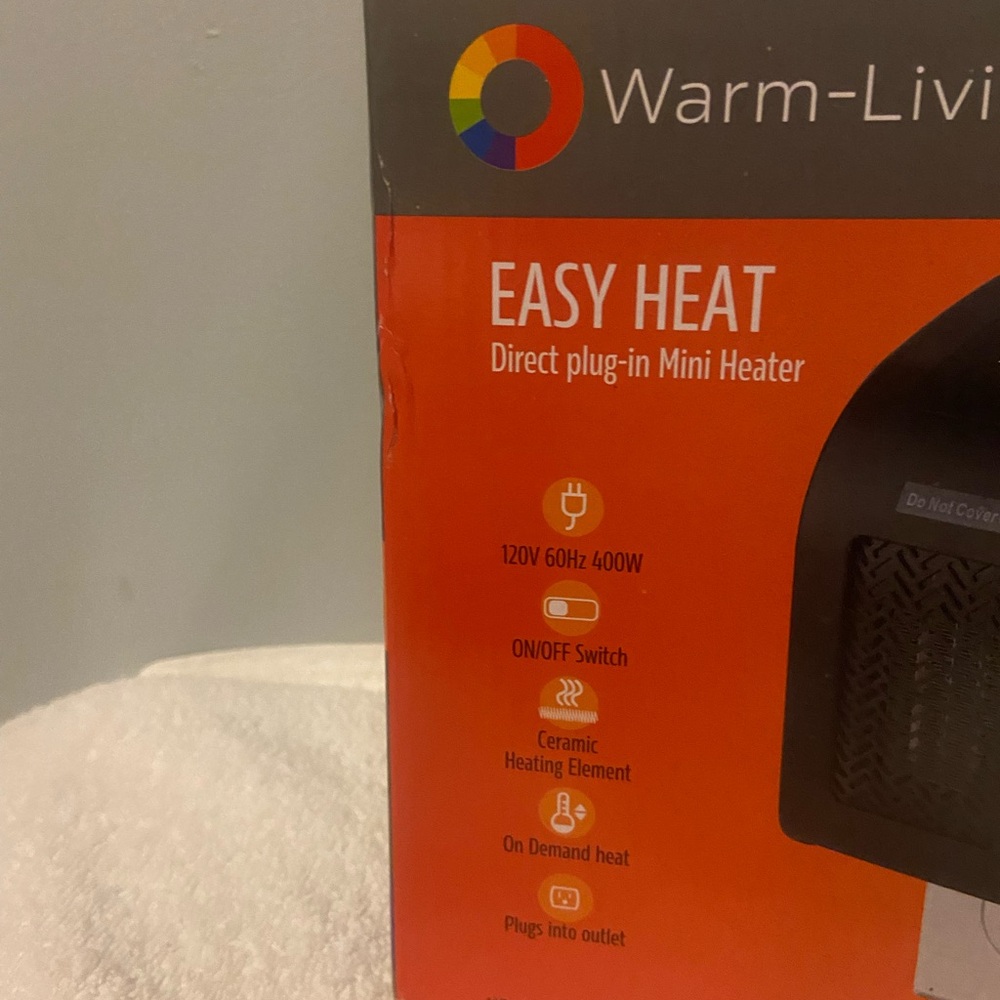 Easy Heat Mini Plug-In Heater - Picture 5 of 5